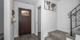 Galbraith Pointe Apartments and Townhomes Gallery 28