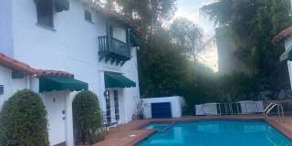 Charming Studio Condo in West Los Angeles Charming Studio Condo in West Los Angeles Gallery 1