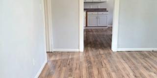 Updated and rent ready...450 Hamilton, Wood River Updated and rent ready...450 Hamilton, Wood River Gallery 6