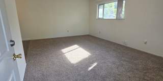 Newly Renovated 2Bx2B Condo Available Now! Gallery 1