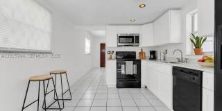 321 SW 1st Ct Gallery 3