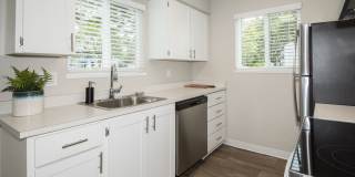 The Davenport Gallery 17