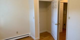 Great 1 Bed Home in East Cambridge + AC Gallery 6