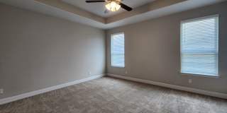 4/3/2 with office Near Gruene / Fridge Included / Loaded with Amenities / Large Backyard / CISD Gallery 18