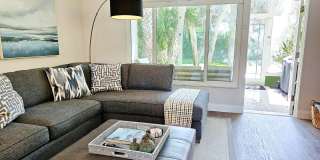 Seasonal Short-Term Venice Island Townhouse Steps from Venice Beach! Gallery 21