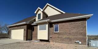 Room to Roam – Stunning Home on 2.4 Acres Gallery 1
