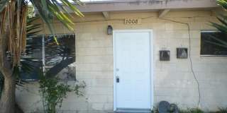Clean and Bright 2 Bedroom 1 Bath Duplex Gallery 1