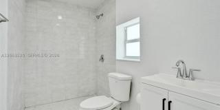 2120-2122 Thomas St Gallery 11