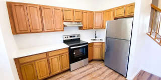 932 Throggmorton Ave Apt 34 Gallery 1