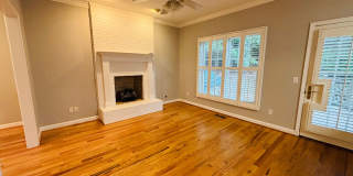 * RE-RENTAL AVAILABLE 7/15/26 * 3 Bedroom 2.5 Half Bath Townhouse with 2 Car Garage Gallery 24