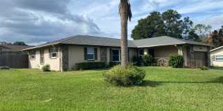 REDUCED RENT!!! Catch it while you can Cedar Hills - Desirable SE neighborhood 3/2/2 Gallery 1