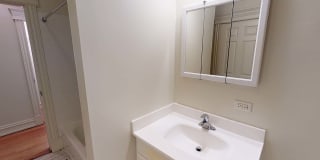 5706-10 S. Blackstone Ave Gallery 48