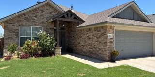 1114 N Gardner Avenue Gallery 1