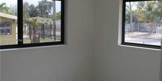 18815 NW 42nd Pl Gallery 12