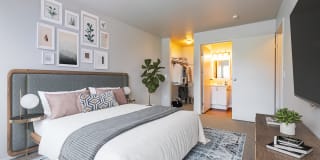 Pine Ridge Apartment Homes Gallery 15