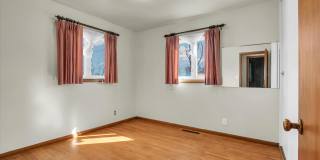 9 Glenview Drive Gallery 15