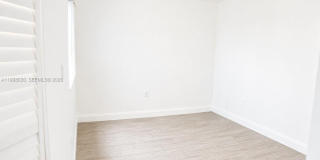 8695 NW 6th Ln Gallery 21