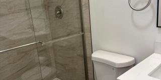 Spacious 3 Bedroom House with Attached Garage and Large Yard! Gallery 14