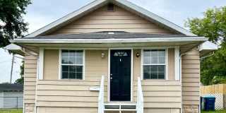 Updated and rent ready...450 Hamilton, Wood River Gallery 1