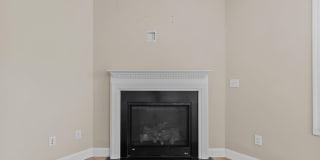 204 Sandy Springs Road Gallery 16