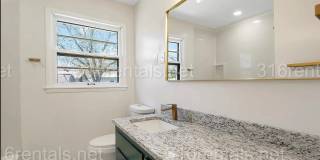 $1795 - 4 bed 2 bath - Single Family Home Gallery 9