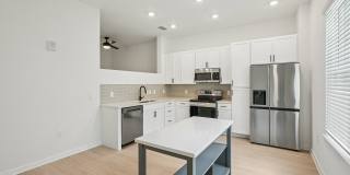 Evelyn City Lofts Gallery 16