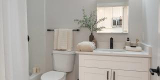 Connecticut House Apartments Gallery 11