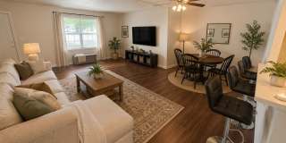 Blacksburg, 4 BR / 2.5 BA Available July 22 Gallery 4