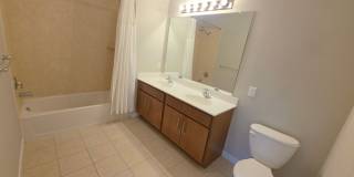 Beautiful 2nd floor (with elevator services) condominium: 2-bed, 2-bath, beautiful kitchen, bonus room, laundry room & deck! Gallery 28