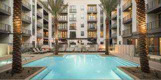 Smith & Rio Gallery 10