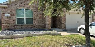 915 Quartz Trail Gallery 1