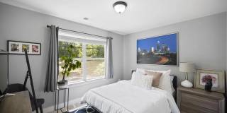 Room in 4 Bedroom Home at Double Oaks Rd Gallery 6