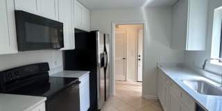 Updated Glynn Haven Rental Gallery 4