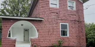 8 Temple Street Gallery 1