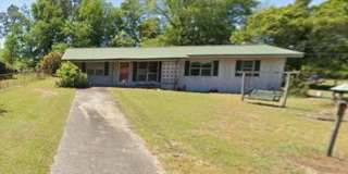 113 Lakeview Drive Gallery 1