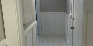 Elegant Renovation! HUGE 1 Bed 1 Bath Available Now! Gallery 59