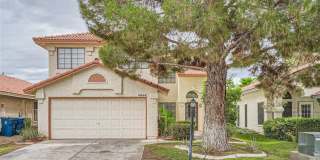 Beautiful 4 Bedroom Home in Guard-Gated Los Prados! Gallery 1