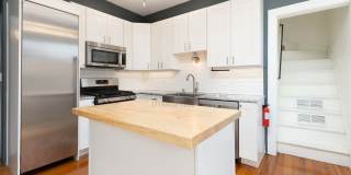 Stunning 3 Bedroom House in The Old North End Gallery 9