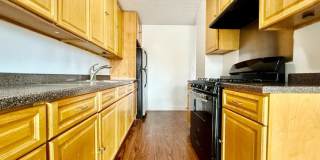 825 Boynton Avenue Gallery 6