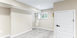 Parkside Haven: Contemporary 2-Bedroom Row Home Near Patterson Park Gallery 33