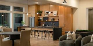 Livano Oakwood Gallery 25