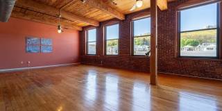 1 Envelope Ter Unit 202 Gallery 1