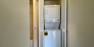 2 Bedroom / 2 Bath / 1 Parking at Kapiolani Royale Condominium Gallery 9