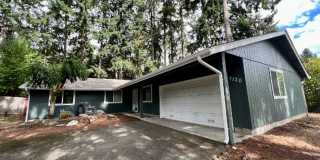 Pet Friendly 4 Bedroom! Gallery 1