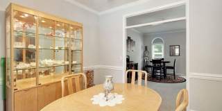 Room in 4 Bedroom Home at Daingerfield Dr Gallery 24