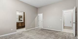 916 Keenland Ave Gallery 16