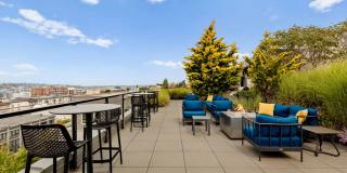 Pike Motorworks Apartments Gallery 79