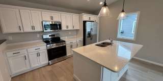 Stunning 3 Bed, 2 Bath New Build – 1,800 Sq Ft of Modern Comfort Gallery 1