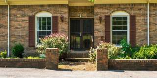Rare Brentwood Rental Available! Gallery 1