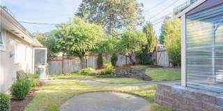 3Bd/2.5Ba Seattle Home Gallery 19